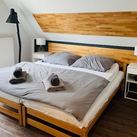 Gemutliches, Stadtnahes 2-Zimmer Apartment Mit Netflix Bielefeld Eksteriør bilde